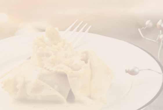 Per la besciamella: 80 g di farina 80 g di burro l di latte 00 g di toma stagionata grattugiata (o di parmigiano) noce moscata sale Preparate la sfoglia.