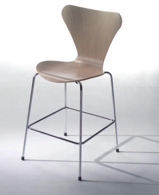 Bent beech chair, natural colour or various lacquered colours, chromed legs, pileble. A R T L E A T H E R Art. 206/SG - cm.