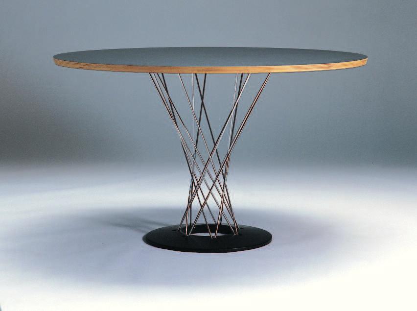 Table, painted black or walnut colour ash basement. Glass top (19 mm. thickness) Art. 556 - cm.