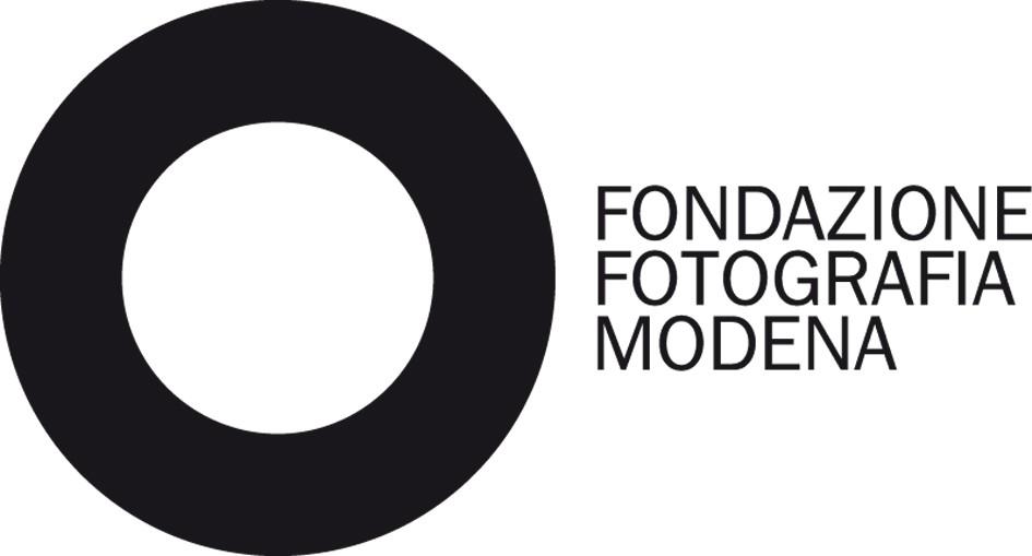 La Fotografia in Gioco Fondazione Fotografia Modena e Play - Festival del Gioco lanciano un concorso rivolto a fotografi, professionisti e amatoriali, senza limiti di età o nazionalità sul tema del