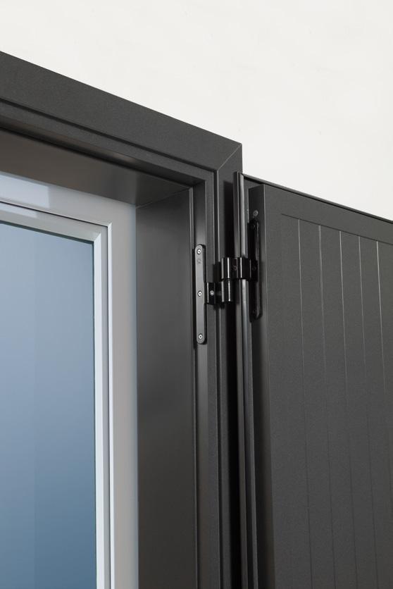 A frame designed especially for renovation projects, with a door span of only 24mm compared to the overall size, therefore ideal for putting on top of the old frame without needing to disturb masonry.