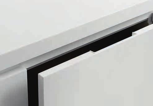 models, MATRIX CARATTERISTICHE ANTA DOOR FEATURES Anta spessore 26 mm con maniglia integrata nello spessore.