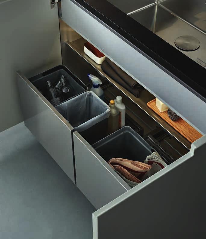 Above: the base unit with waste bins is available in three versions for base units widths 17 11/16 and 23 5/8 plus an under-mounted sink solution.