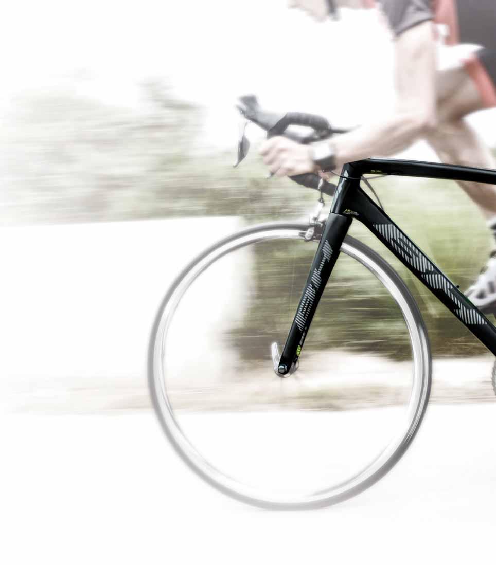 ROAD race ULTRALIGHT & ULTRALIGHT Massima leggerezza per una bicicletta dal carattere esplosivo 1.