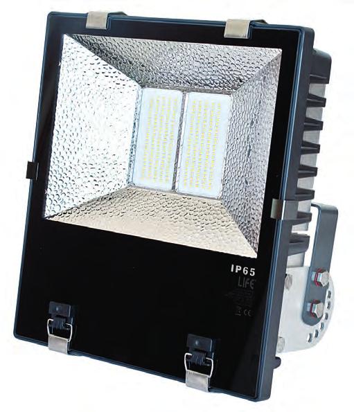 FARETT DA ESTERNO BHP2 Tipologia: Proiettori P65 per installazioni in ambienti esterni LED: SMD 33 ad alta efficienza Corpo: Pressofusione di alluminio Schermo: Vetro temperato Alimentazione: Tramite