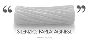 Mettendo a confronto gli spot di alcune importanti marche alimentari, realizzati in anni diversi, Francesca Forti ha individuato il codice usato dai pubblicitari nei differenti periodi: la pubblicità