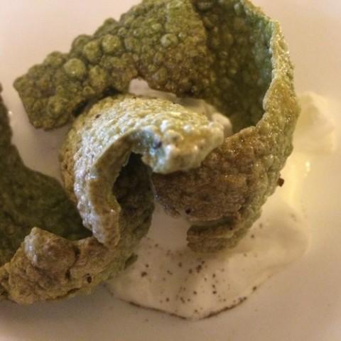 CIPS DI RAPA BIANCA CON BURRATA DI BUFALA Foglie di