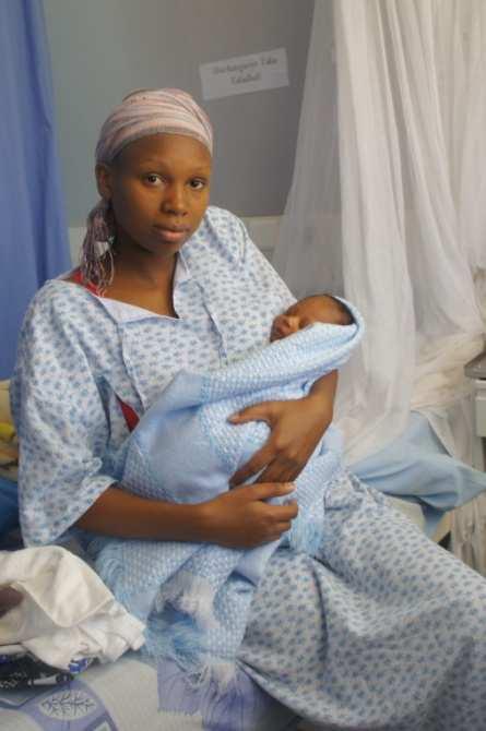 Il progetto Neema per la salute materno infantile Dal 2009 fino a giugno 2012 World Friends ha realizzato il progetto Neema Mamy, con l obiettivo generale di migliorare la salute di mamme e bambini