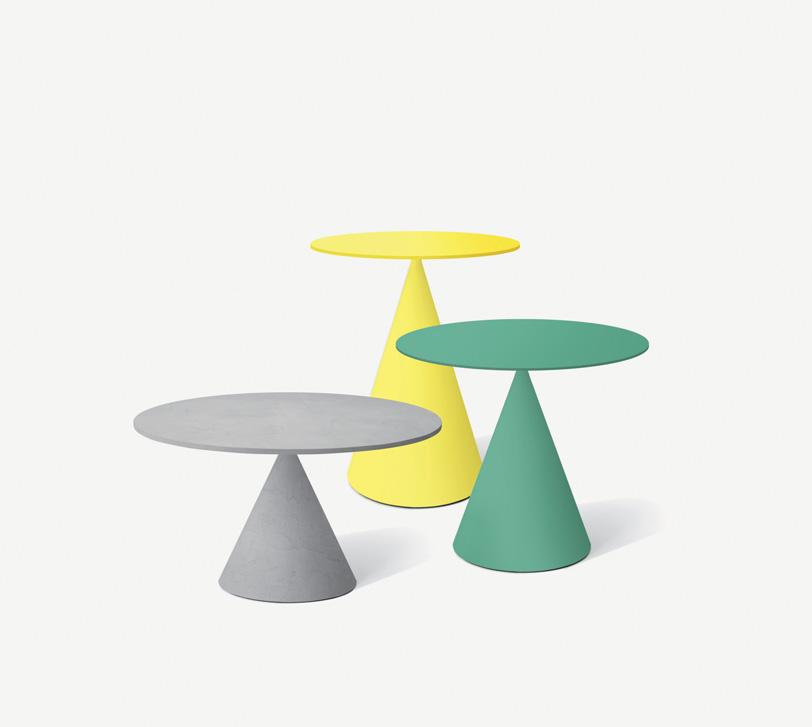 Mini Clay design Marc Krusin 2016 Tavolino con basamento in poliuretano rigido laccato nei colori bianco, grafi te, giallo, verde cipresso, petrolio o rivestito in cemento grigio luna, pietra tufo e