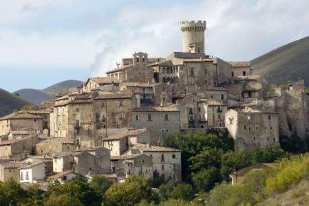 (Abruzzo) Castel d