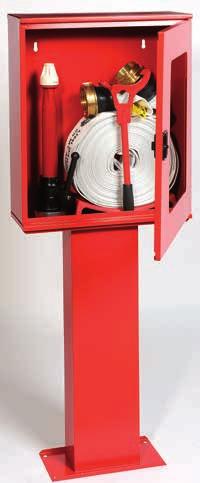 art.62/a CASSETTA CORREDO IDRANTI SERIE CUBA UNI 10779 CUBA fire hose system for pillar hydrant UNI 10779 Corredo singolo: Contiene la dotazione minima richiesta dalla UNI 10779.