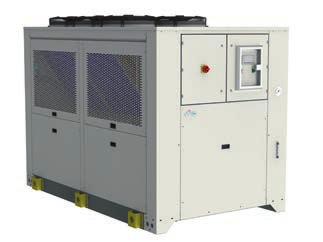 TCW LINEA REFRIGERAZIONE TCWH2 Q0Grandezza 6 Refrigeratori industriali per acqua CAPACITÀ DI RAFFREDDAMENTO STRUTTURA In lamiera verniciata a forno con polveri esteri, colore RAL 7035 bucciato.