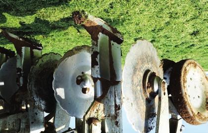 lavorazione sulla fila che consente di seguire le nuove linee guida dell agricoltura conservativa, che racchiudono anche lo strip-tillage.