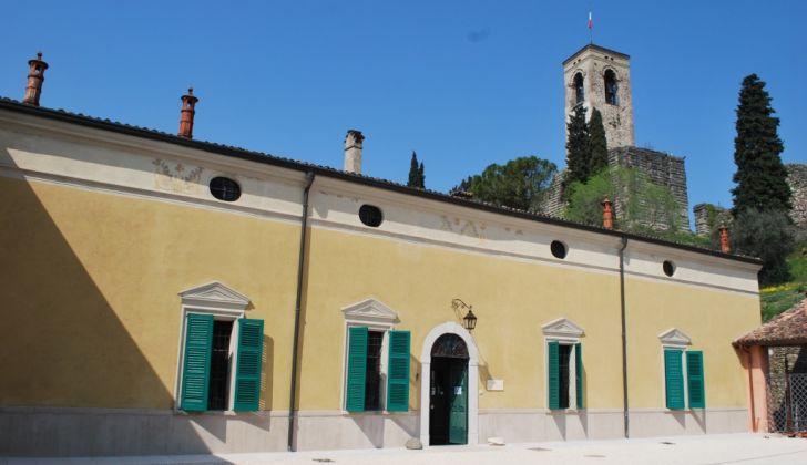 Cavriana Museo Archeologico dell Alto Mantovano Tocchiamo la storia - Percorso per disabili visivi partecipanti: Minimo 5 massimo 8.