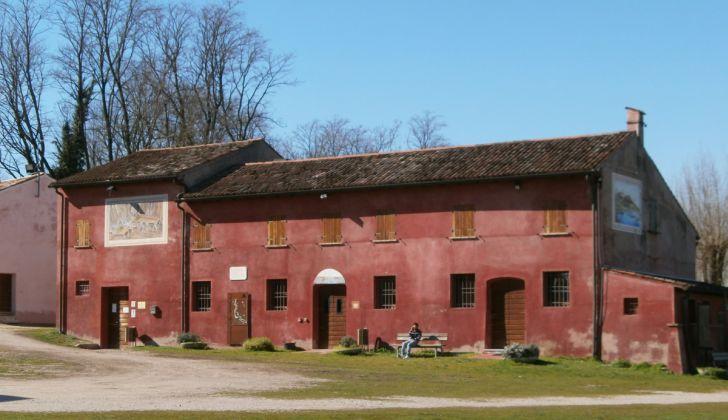 Rodigo Museo etnografico dei mestieri del fiume Alberi tra leggende e realtà Scuola primaria Via Porto 31, loc Rivalta sul Mincio - Rodigo tel. 0376 653924 fax 0376 653340 www.prolocorivalta.mn.