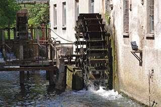 Per irrigare furono costruiti sistemi di canali.