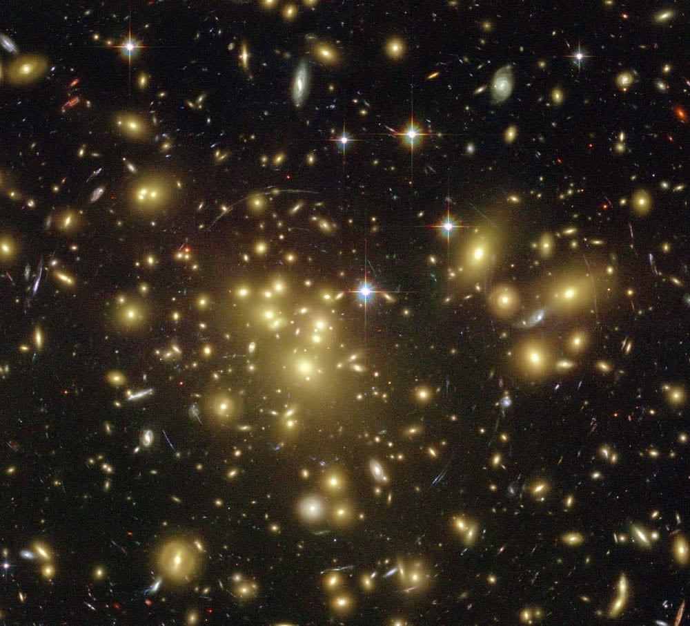 AMMASSI DI GALASSIE Strutture organizzate più grandi dell universo