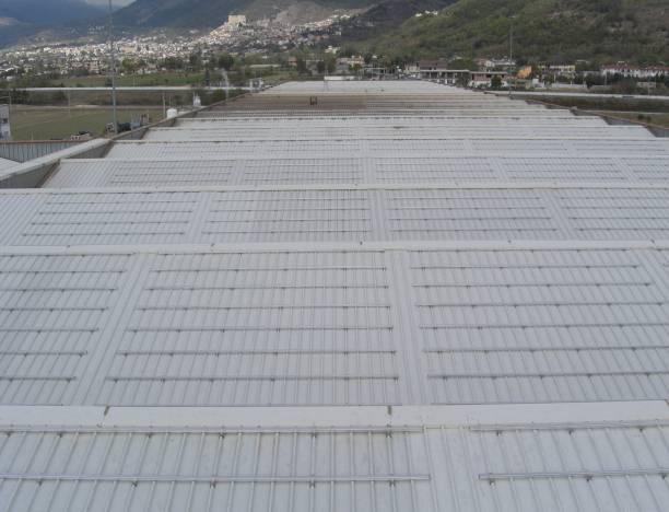 L impianto di Celano: dimensioni e tempi di installazione L impianto è stato realizzato sul tetto