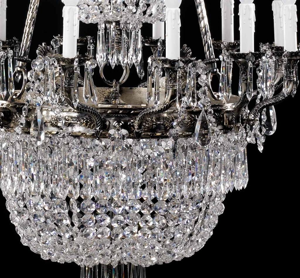 18 luci esterne 7 interne Chandelier with 30% lead