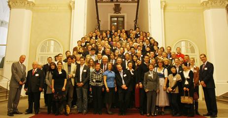 Premio 2011/2012 Rotary Foundation Alumni Deutschland (nominata dalle Zone 14 e 19) La Rotary Foundation Alumni Deutschland, un Associazione Alumni della Germania, si dedica a mantenere e rafforzare