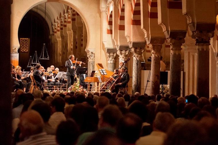 MUSICA CLASSICA SPAGNOLA OLTRE IL GUADALQUIVIR - 1ª EDIZIONE MILANO - FIP GUADALQUIVIR CÓRDOBA E I SUOI CORTILI Con Oltre il Guadalquivir - 1ª Edizione Milano - FIP Guadalquivir Córdoba e i suoi