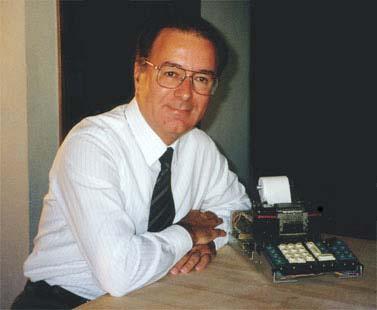 Dietro le grandi scoperte della Intel c e anche il lavoro di Federico Faggin, nato a Vicenza nel 1941, e laureato in Ingegneria Elettronica a Padova Dopo aver lavorato alla SGS (Agrate), nel 1971