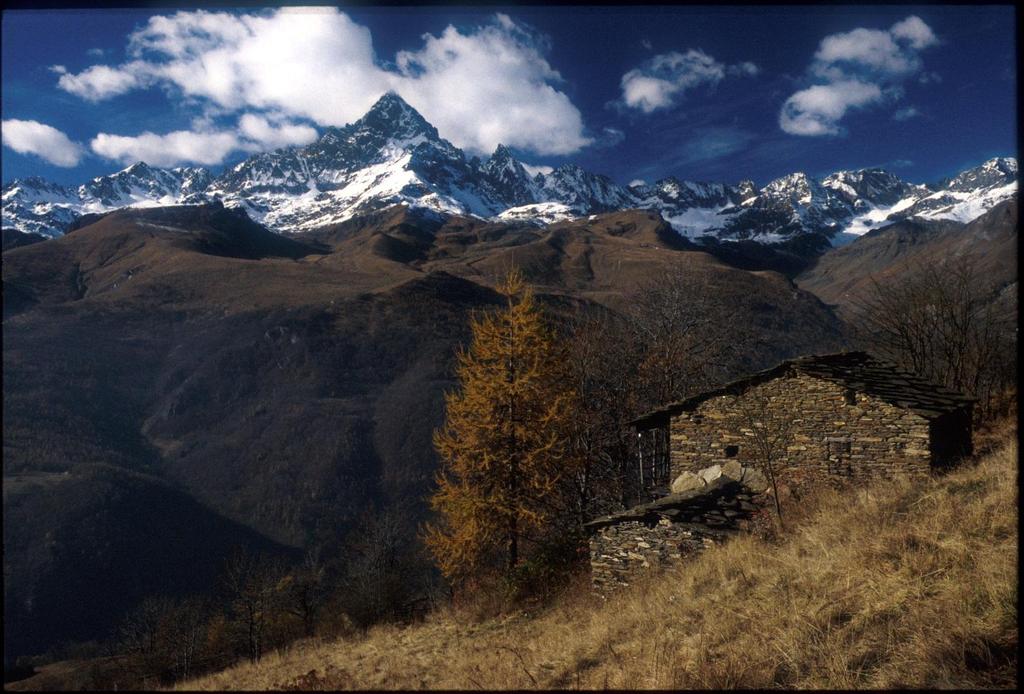 Patrimonio edilizio dismesso nella montagna piemontese: 20mila immobili Quale futuro