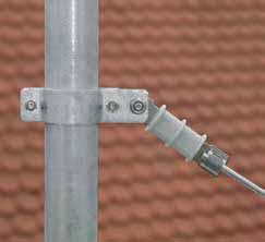 Spinterometro di protezione per l applicazione per pali sul tetto SPINTEROMETRI per il collegamento indiretto di pali sul tetto di linee aeree con l impianto parafulmine collegamenti resistenti alla