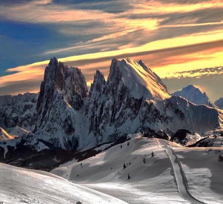 SETTIMANE BIANCHE 7 giorni di mezza pensione 6 giorni Dolomiti Superskipass** deposito sci sull Alpe di Siusi DAL 07.01. AL 10.02.