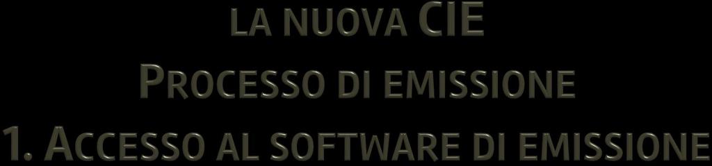 L ufficiale accede al software ministeriale installato sulla