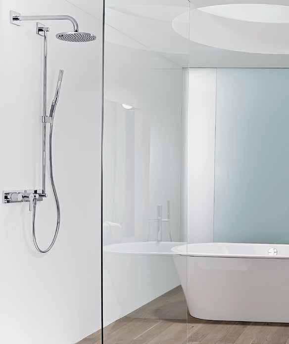 In bagni aperti di dimensioni generose o in soluzioni di progettazione più convenzionali, HANSAligna caratterizza un look chiaro, moderno e di grande valore.