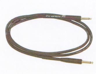 Connettori jack dritti da 6.3 mm. Non bilanciato-4. 5 m. di lunghezza. Conduttore centrale rame OFC isolato. Doppia schermatura a treccia rame. Rivestimento e Pressacavo in PVC. Colore Nero.