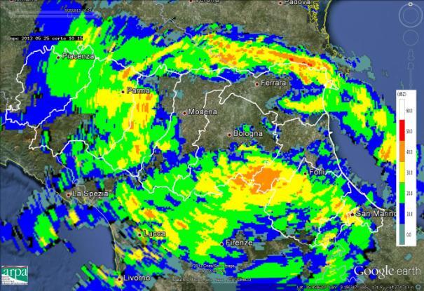 (in alto a destra), alle 09:15 UTC (in basso a sinistra) e alle 10:15 UTC (in basso a destra).