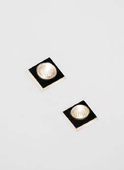 7007 design: LEFT DESIGN Da incasso per interni in metallo verniciato bianco, orientabile a scomparsa totale Recessed light for