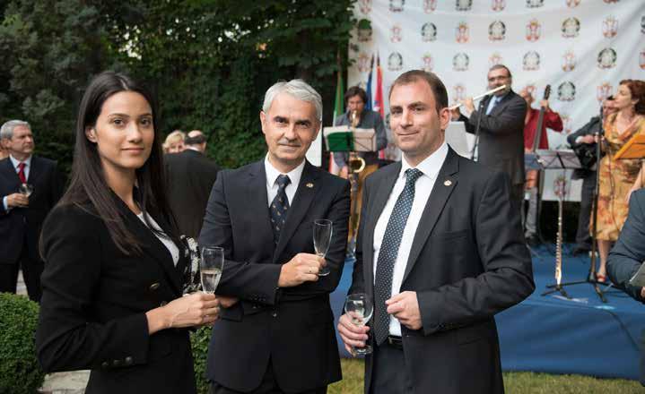 Tom prilikom ambasador Italije u Beogradu Đuzepe Manco ukazao je na tradicionalno partnerstvo i prijateljstvo Srbije i Italije i zahvalio se svim zvanicama, posebno mnogim gradonačelnicima opština iz