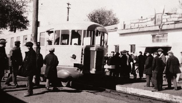 La Littorina in Russia Storia ridotto di quasi mezzo metro. Alle difficoltà tecniche si sommavano quelle burocratiche e politiche, anch esse di non facilissima gestione.