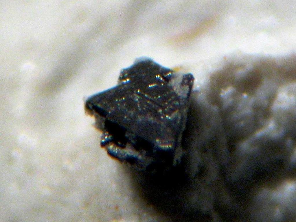 Fig.: 15 - Sfalerite, singolo