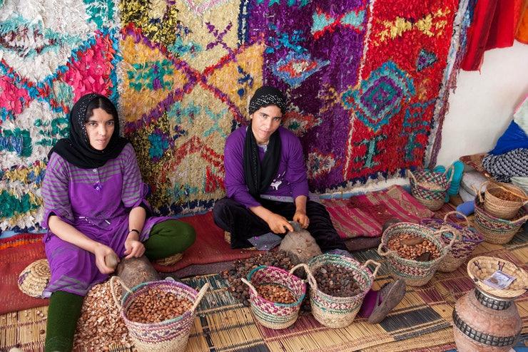 SABATO 30 DICEMBRE 2017 MARRAKECH / ESSAOUIRA AGADIR Prima colazione in hotel. Partenza per Essaouira. Durante il tragitto, sosta per visita ad una COOPERATIVA DI PRODUZIONE DI OLIO DI ARGAN.