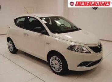 Lancia Ypsilon 3ª serie 1.3 MJT 16V 95 CV 5 porte Silver EZ 10.2016 12.