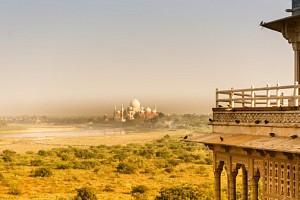 TOUR RAJASTHAN LUXURY 9 giorni a partire da 3075pp Un'esperienza privilegiata e memorabile con servizi firmati dalle catene di lusso The Oberoi o Taj Hotels.