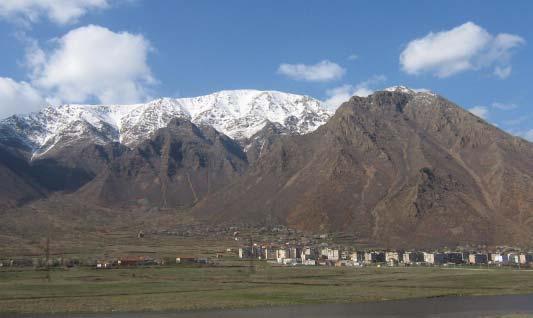 10 - Qershor 2008 Vendburimi i mineralit të çmuar u diktua nga një gërmues popullor më 1940. Miniera u krijua më 18 shkurt 1948.