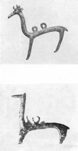 1. Pendaglio in bronzo da Melfi (Soprintendenza alle Antichità della