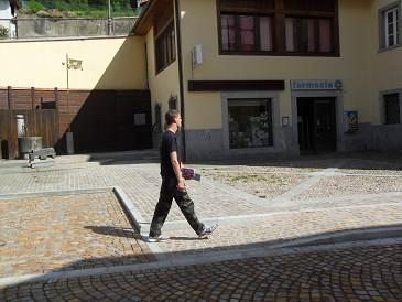 La piazza offre un parcheggio per disabili nell immediata vicinanza.