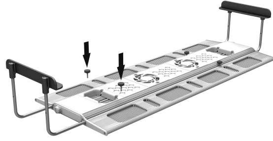 Montare il supporto inserendolo nei due fori situati al lato del modulo a LED R420R, come illustrato nello schema