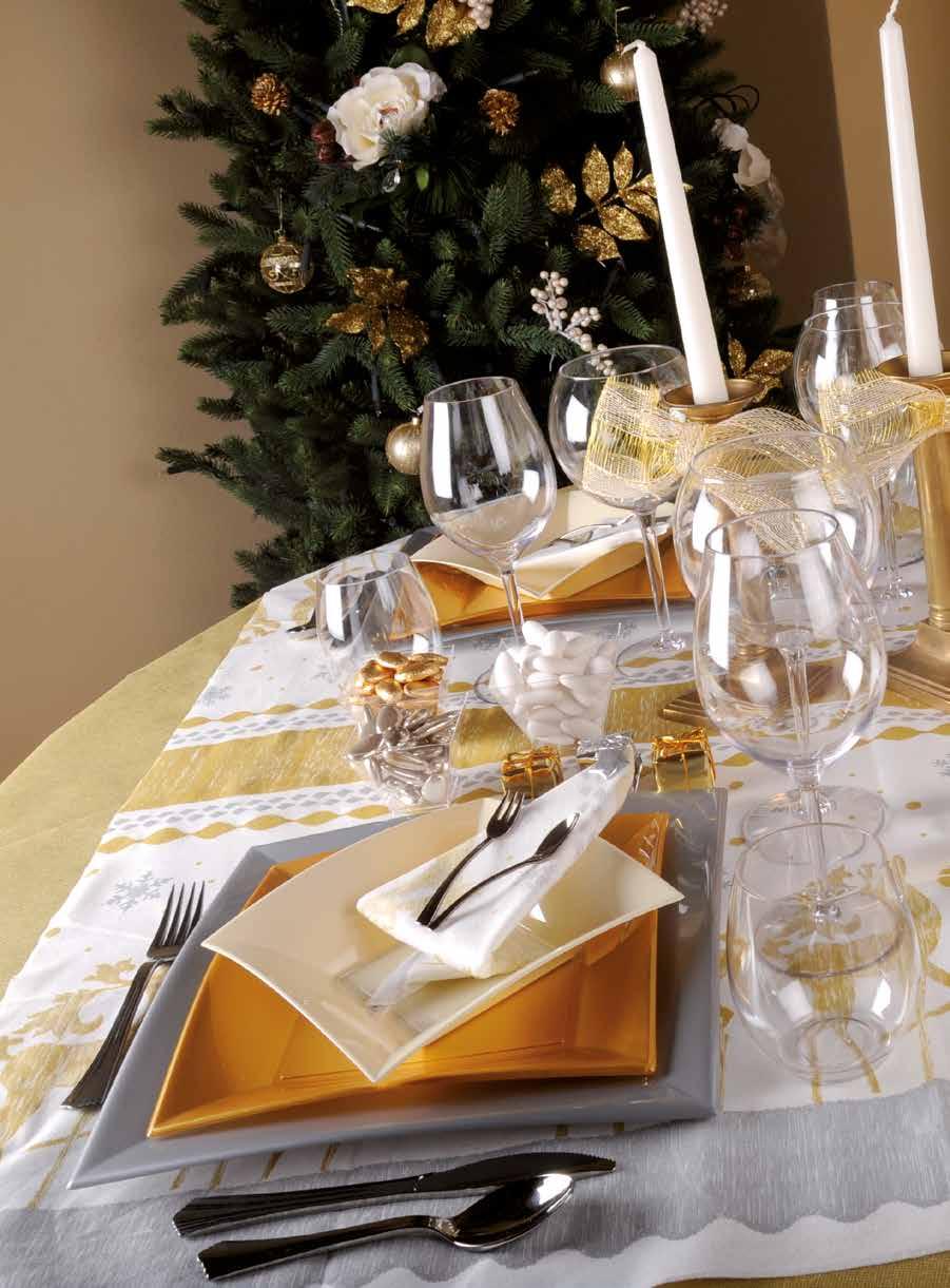NICE COLLECTION Gold Plast non smette mai di regalare nuove opportunità per allestire la tavola con eleganza e classe in tutte le occasioni.