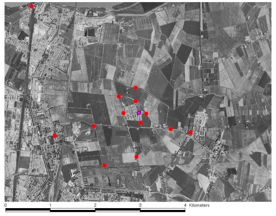 Figura 1.2 Ferrara. Ortofoto delle aree intorno a depuratore e inceneritore di Via Pontelagoscuro Petrolchimico Barco Malborghetto Ferrara Figura 1.