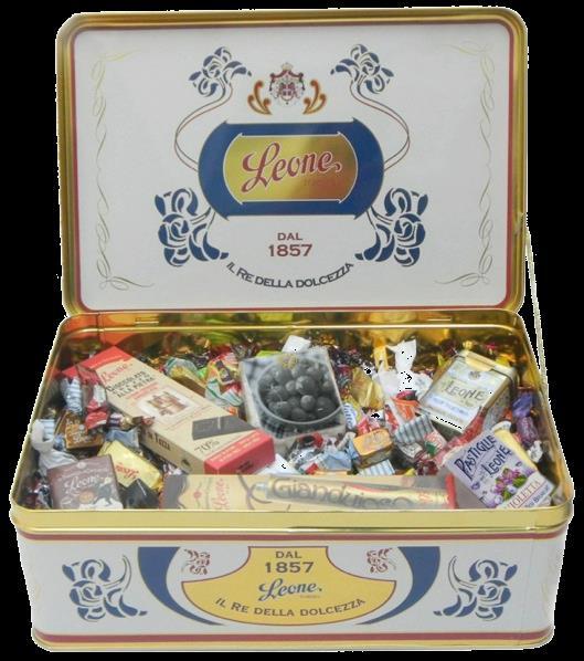 Cofano Latta «lusso» Dimensioni: cm 24x36x10h Confezione di latta 400g Lingottini Cioccolato 1000g Caramelle Misto Lusso 250g Nougatine Crocchino 200G Gianduiotti 250g Chicchi di caffè ricoperti 200g