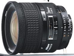 in 9 gruppi Messa a fuoco minima: 0,3m Angolo d immagine con il formato Nikon DX: 36mm Diametro attacco filtri: 52mm Paraluce: HN-1 Dimensioni: 64,5 x 46mm Peso: 270g