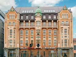 La struttura dell'hotel è una combinazione tra il moderno ed un tipico esempio storicoarchitettonico del XIX secolo. Dispone di 255 camere disposte su 9 piani. Angleterre SUP.