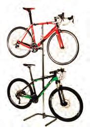 Supporti DOPPIO CISUPPORT Supporto per due bici. La bici è sostenuta da ganci con protezione in gomma proteggi-telaio.